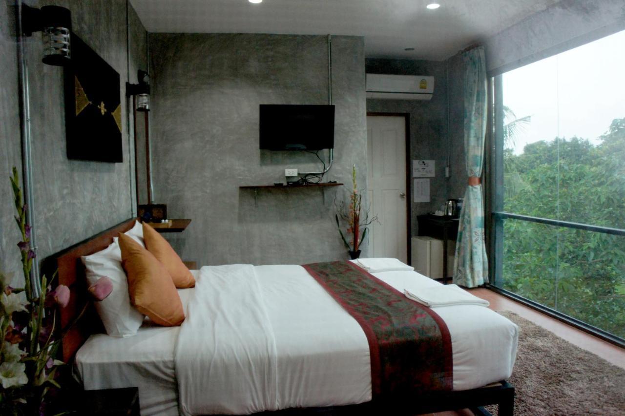 White Jail At Koh Tao Hostel Exterior foto